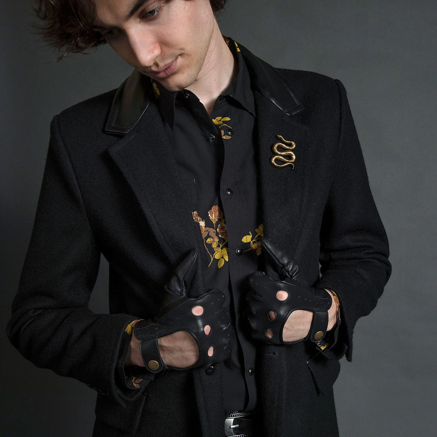 Bullitt – Black And Brass Leather Gloves 5 Bullitt – Black And Brass Leather Gloves - Image 5