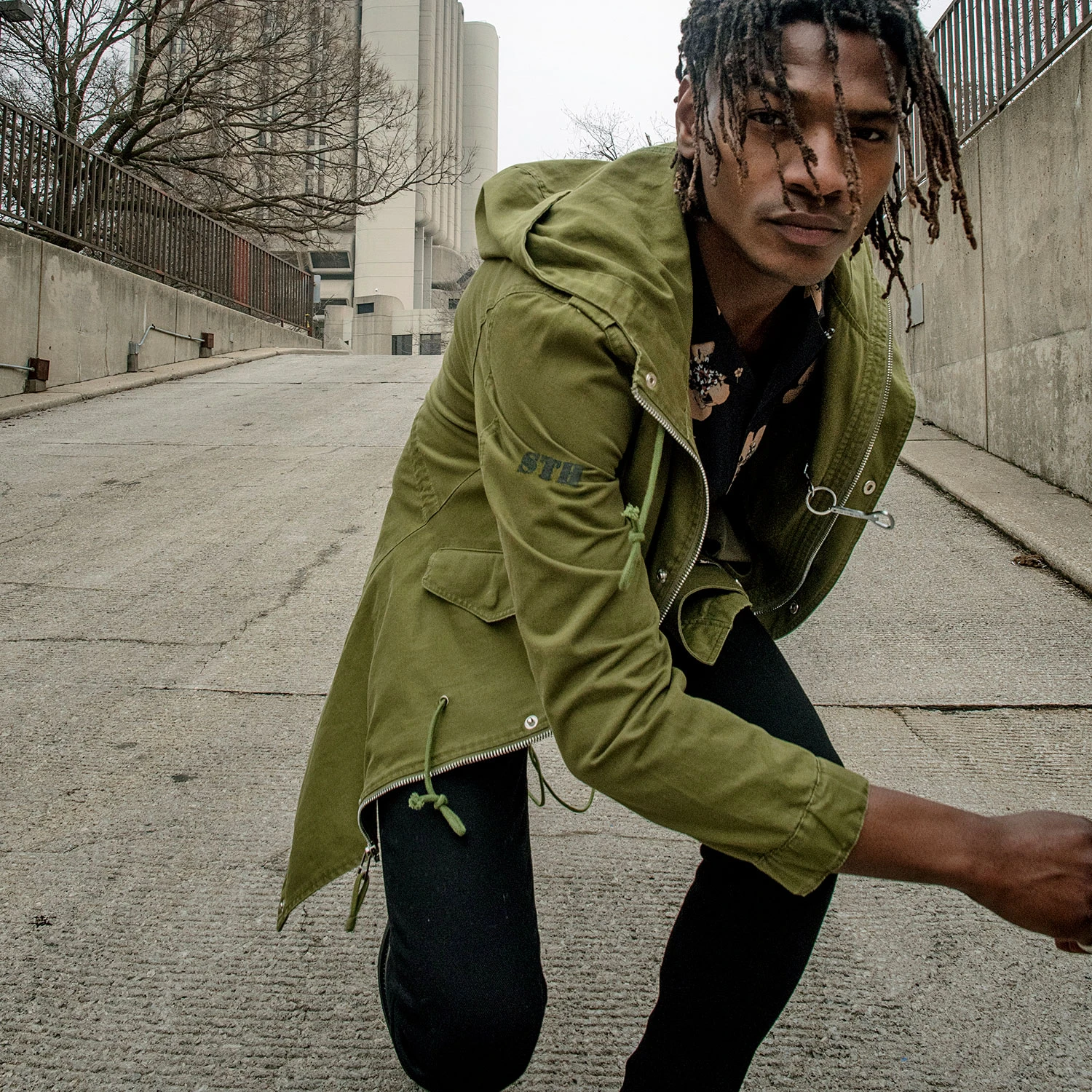 Defender – Green Fishtail Parka 16 Defender – Green Fishtail Parka - Image 16