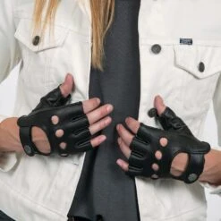 Vegan Bullitt Fingerless – Faux Leather Gloves (Size M, L) 5 Vegan Bullitt Fingerless – Faux Leather Gloves (Size M, L) -Straight To Hell bullitt fingerless black web 4