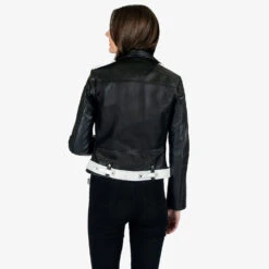 Commando – Black And White (Size XS, 3XL) -Straight To Hell com blk wht wom 2021 w 7