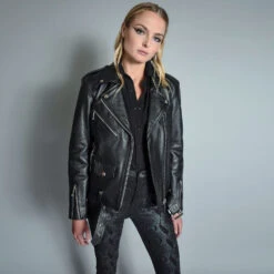 Commando Oversized – Black And Nickel Leather Jacket -Straight To Hell commando oversize