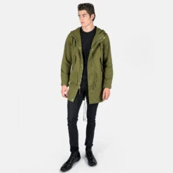 Defender – Green Fishtail Parka 23 Defender – Green Fishtail Parka -Straight To Hell def par w 1