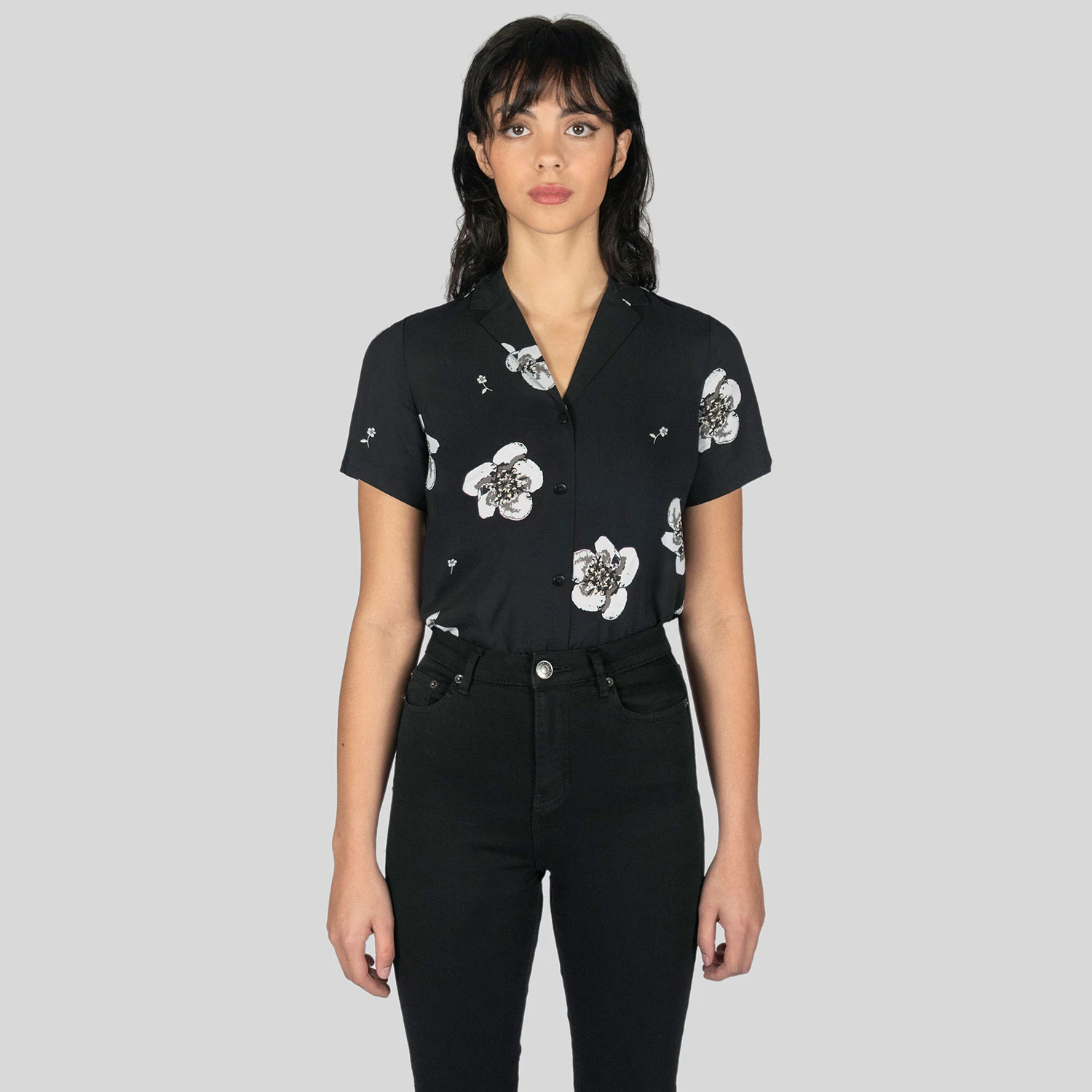 Heart Full Of Soul – Black And Grey Floral Print Shirt (Size XS, S, M, 2XL, 3XL, 4XL) 2 Heart Full Of Soul – Black And Grey Floral Print Shirt (Size XS, S, M, 2XL, 3XL, 4XL) - Image 2