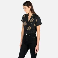 Heart Full Of Soul – Black And Yellow Floral Print Shirt (Size XS, M, 2XL, 3XL) -Straight To Hell hea ful sou wom w 2