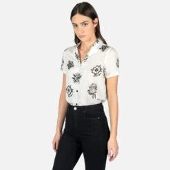 Roses On Your Grave – Vintage Roses Print Shirt (Size 2XL, 3XL, 4XL) 11 Roses On Your Grave – Vintage Roses Print Shirt (Size 2XL, 3XL, 4XL) -Straight To Hell ros gra wom w 3