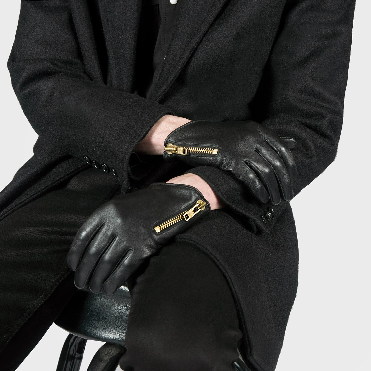 Throttle – Black And Gold Leather Zip Gloves 3 Throttle – Black And Gold Leather Zip Gloves - Image 3