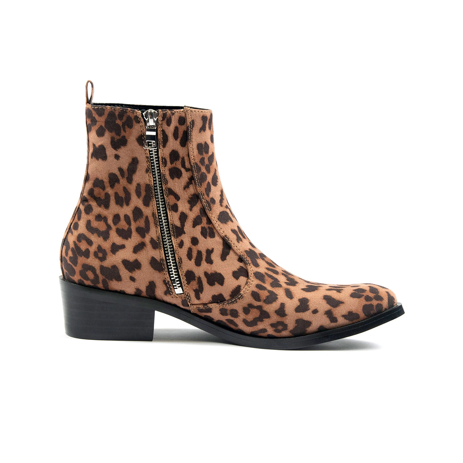 Vegan Richards – Leopard (Size 6.5, 7, 7.5, 9.5) 1 Vegan Richards – Leopard (Size 6.5, 7, 7.5, 9.5)