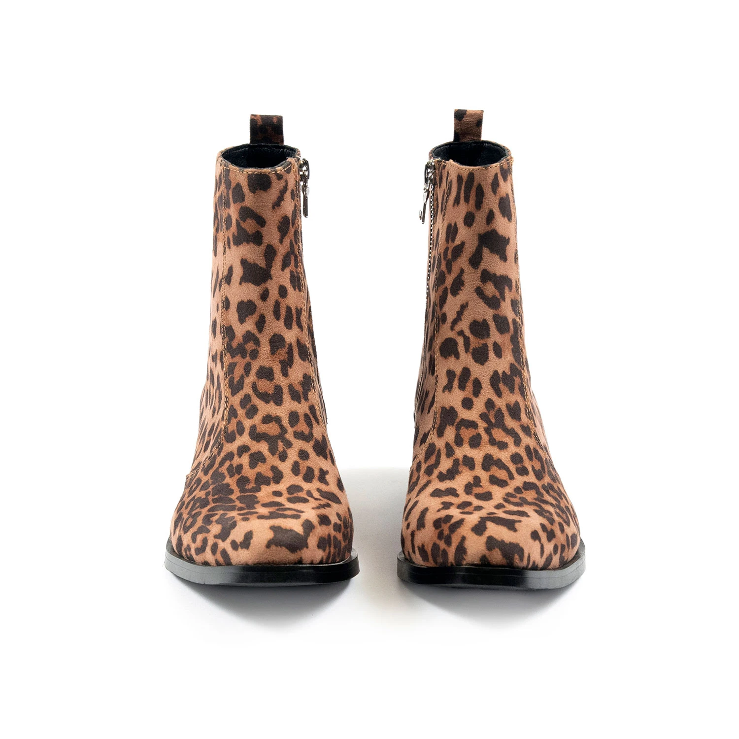 Vegan Richards – Leopard (Size 6.5, 7, 7.5, 9.5) 3 Vegan Richards – Leopard (Size 6.5, 7, 7.5, 9.5) - Image 3
